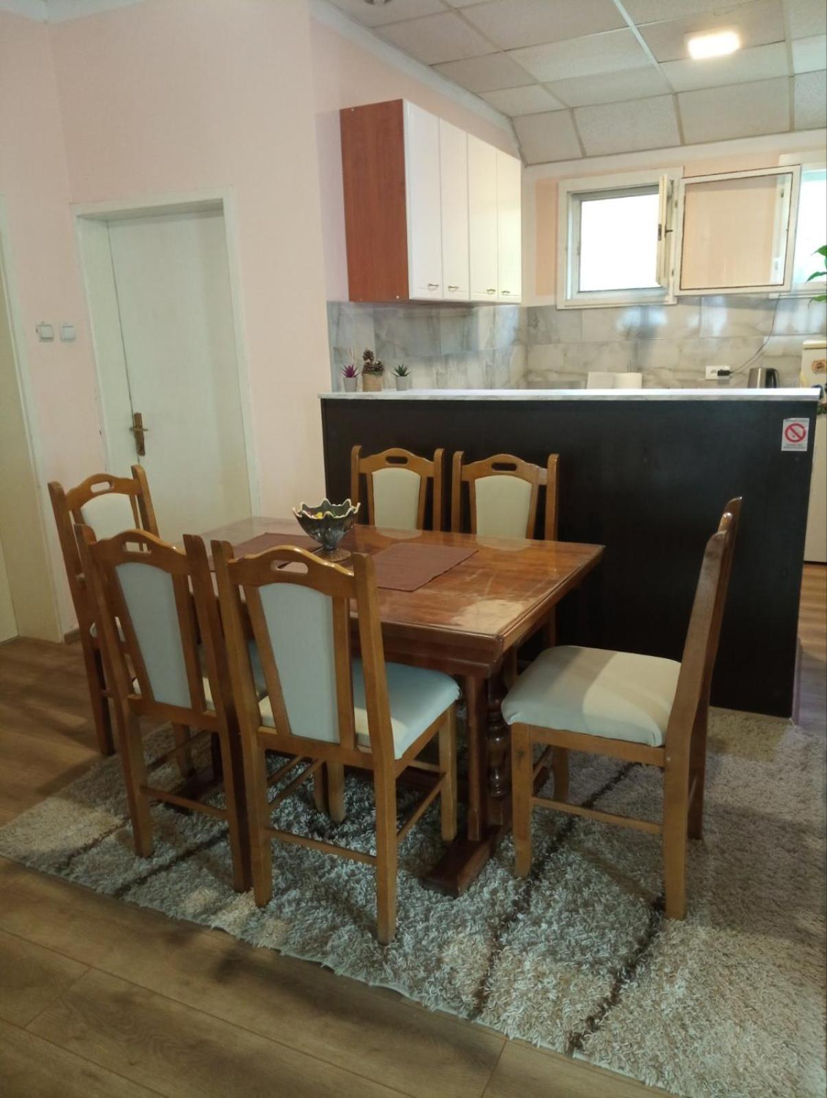 Apartman Dunja I Milos Mokra Gora Exteriör bild