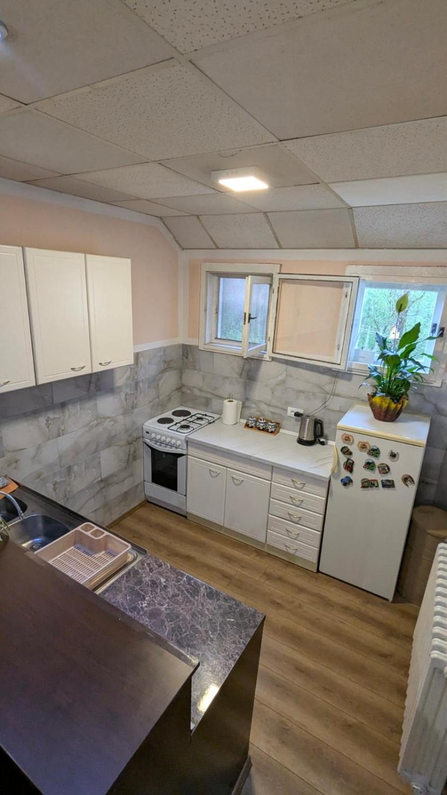 Apartman Dunja I Milos Mokra Gora Exteriör bild